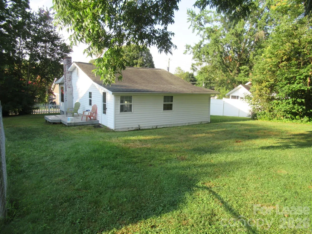 306 W 2nd Street Lincolnton, NC 28092