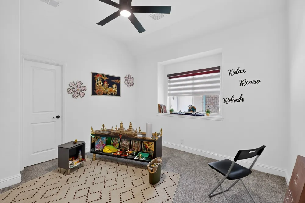 2905 Emerald Trace Drive Denton, TX 76226