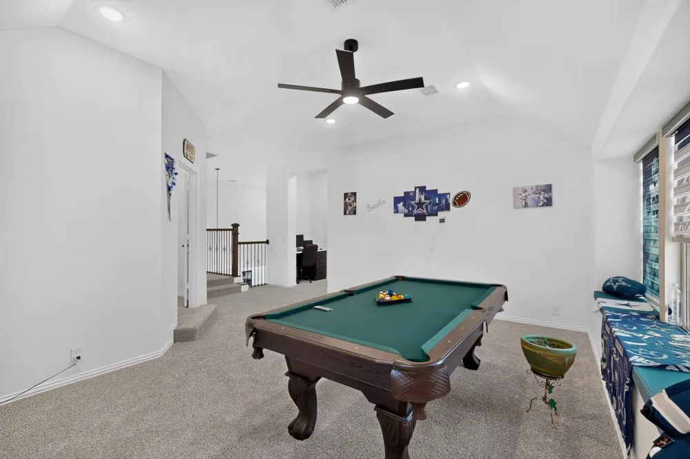 2905 Emerald Trace Drive Denton, TX 76226