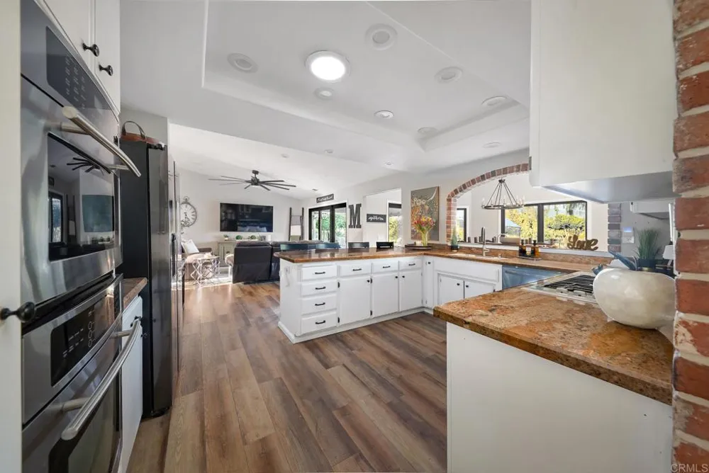 30349 Cool Valley Lane Valley Center, CA 92082
