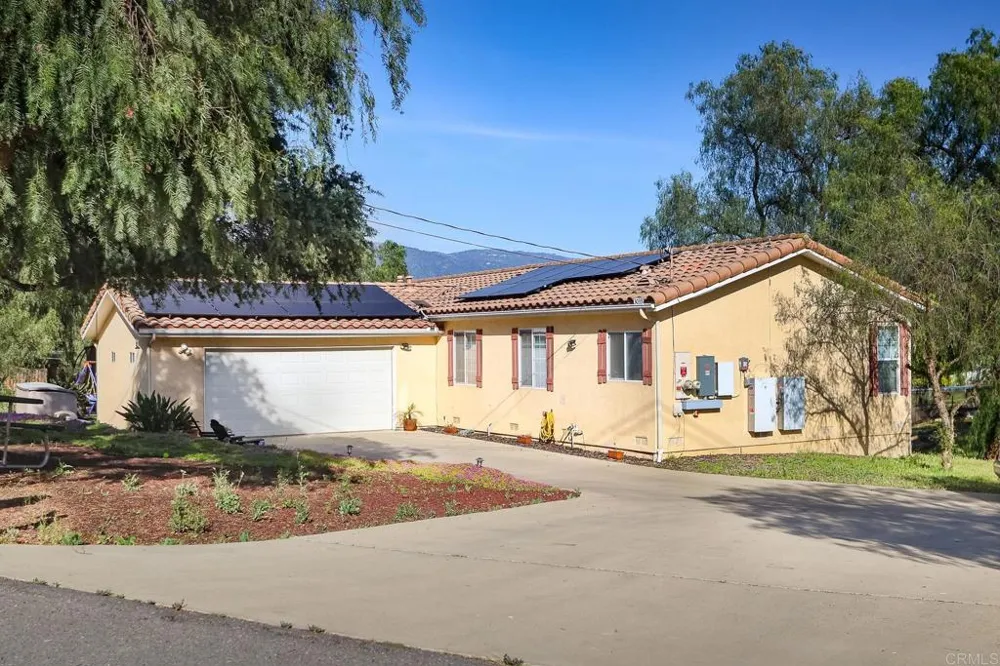 30349 Cool Valley Lane Valley Center, CA 92082