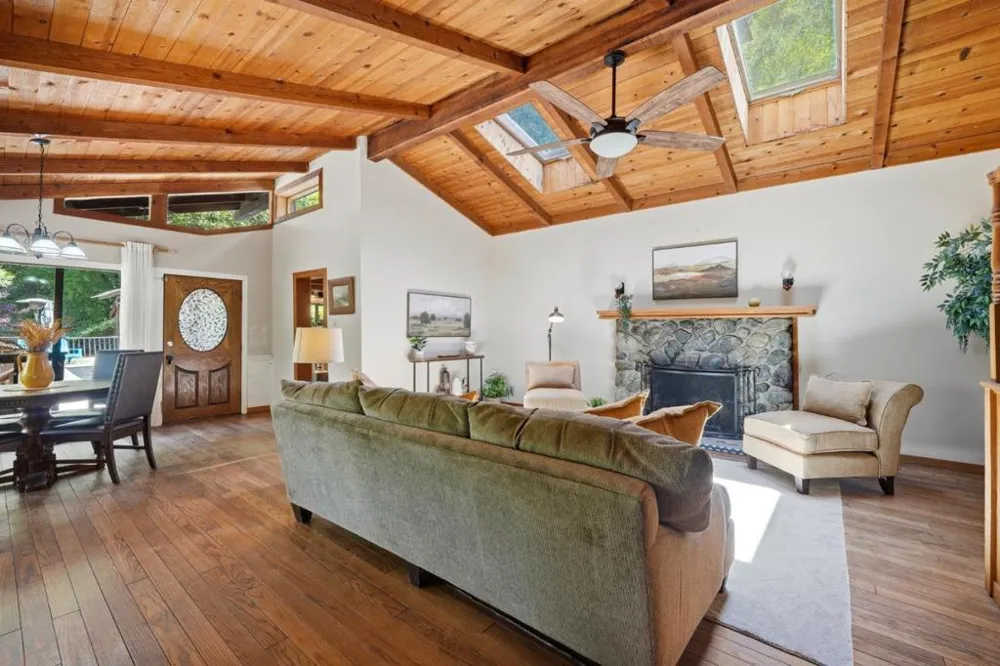 322 Casa Loma Road Morgan Hill, CA 95037