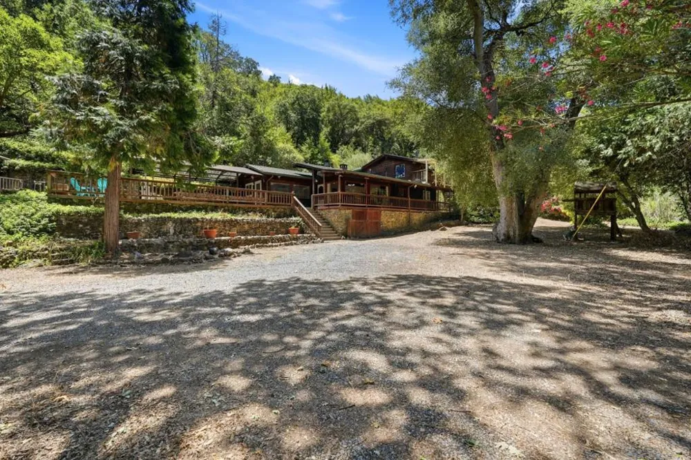 322 Casa Loma Road Morgan Hill, CA 95037
