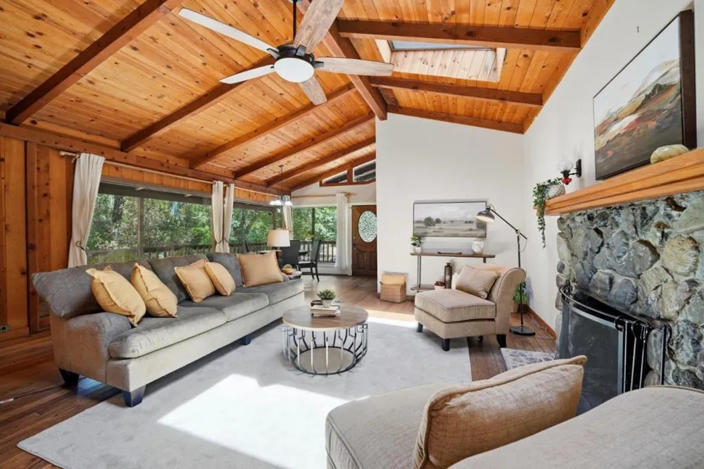 322 Casa Loma Road Morgan Hill, CA 95037