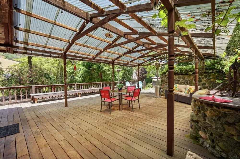322 Casa Loma Road Morgan Hill, CA 95037