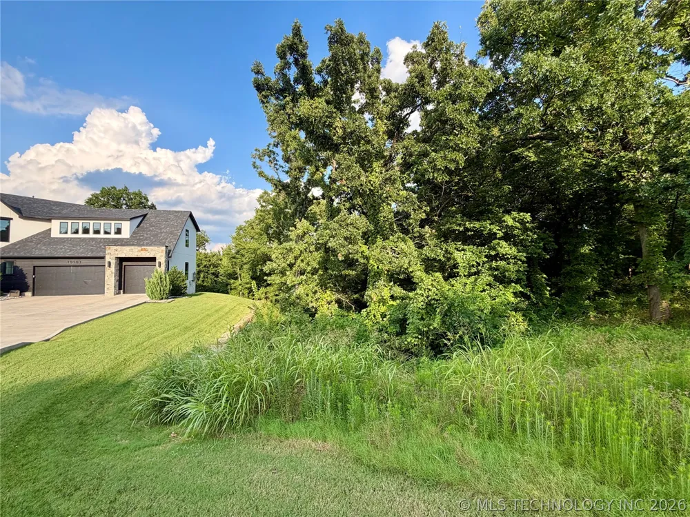 10504 S Koa Street Jenks, OK 74037