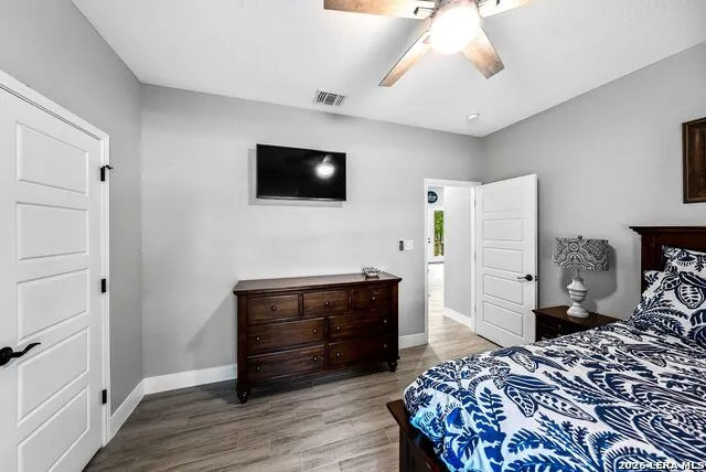 156 Crescent Ridge Adkins, TX 78101