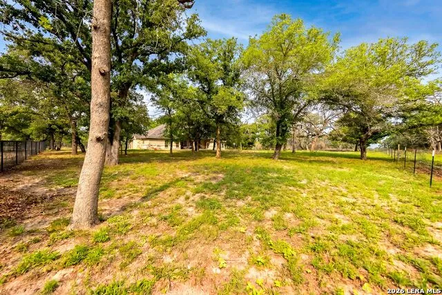 156 Crescent Ridge Adkins, TX 78101