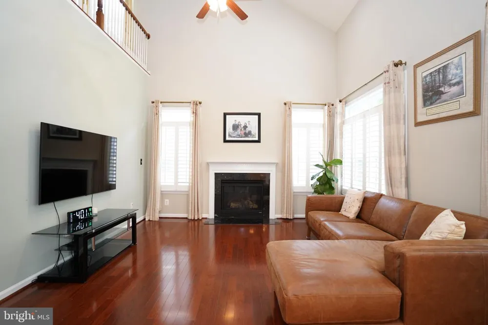 20779 CRESCENT POINTE PLACE Ashburn, VA 20147