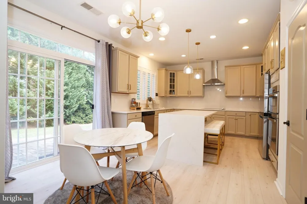 20779 CRESCENT POINTE PLACE Ashburn, VA 20147