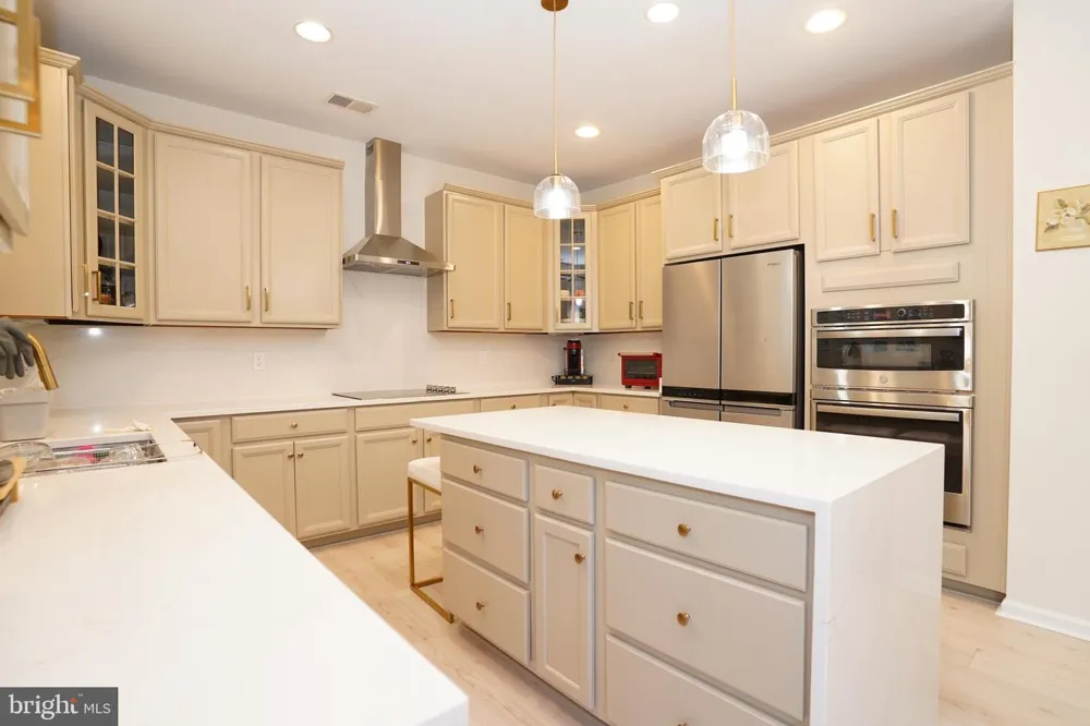 20779 CRESCENT POINTE PLACE Ashburn, VA 20147