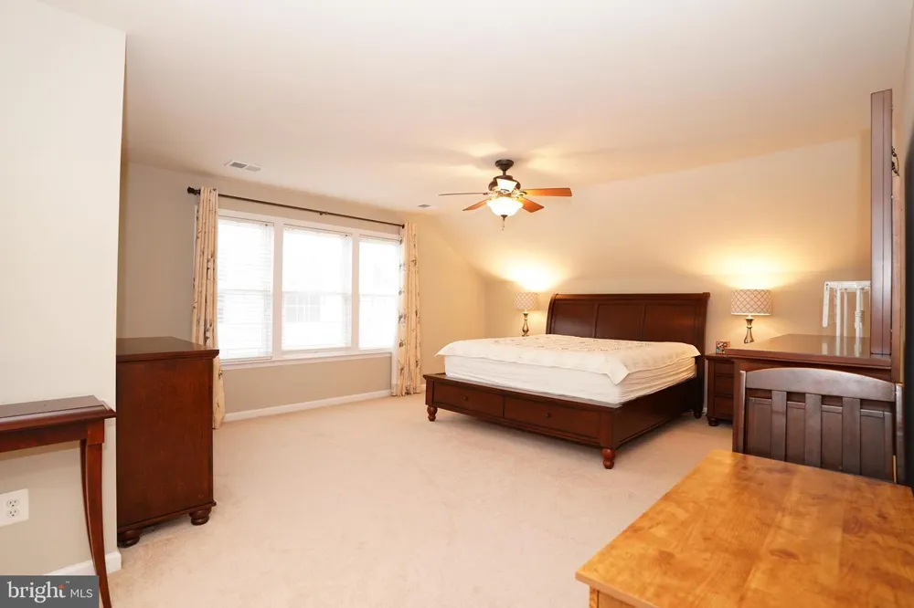 20779 CRESCENT POINTE PLACE Ashburn, VA 20147