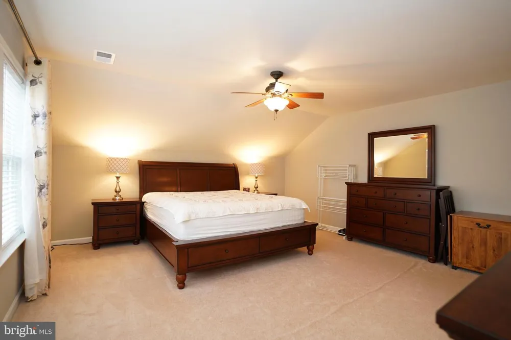 20779 CRESCENT POINTE PLACE Ashburn, VA 20147