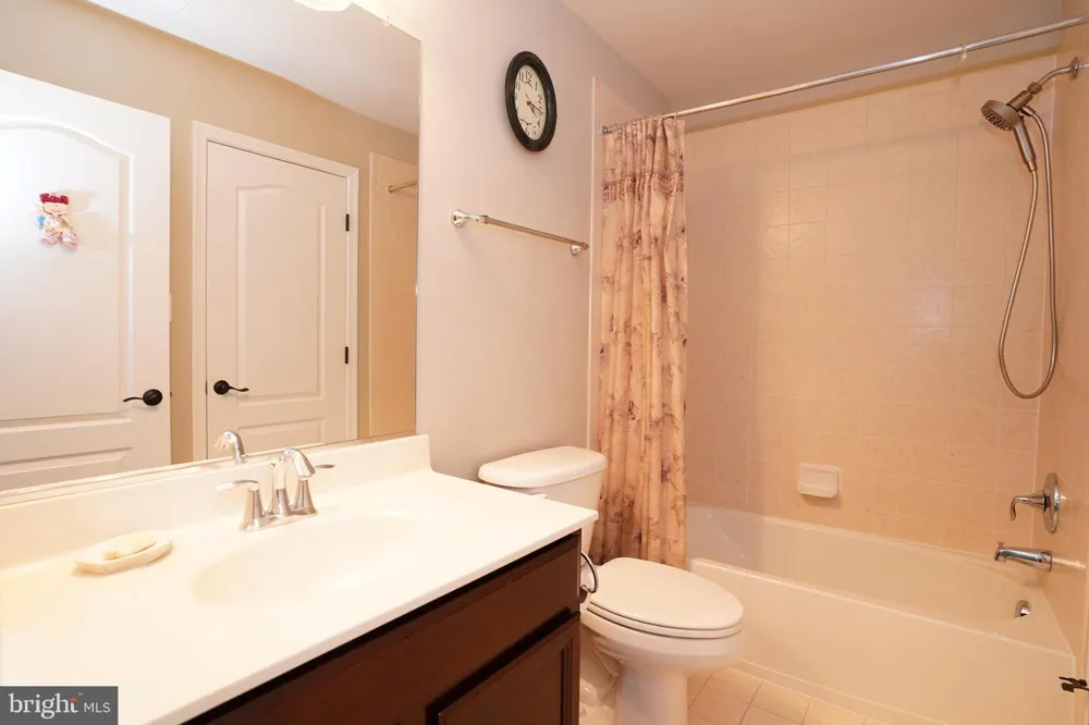 20779 CRESCENT POINTE PLACE Ashburn, VA 20147