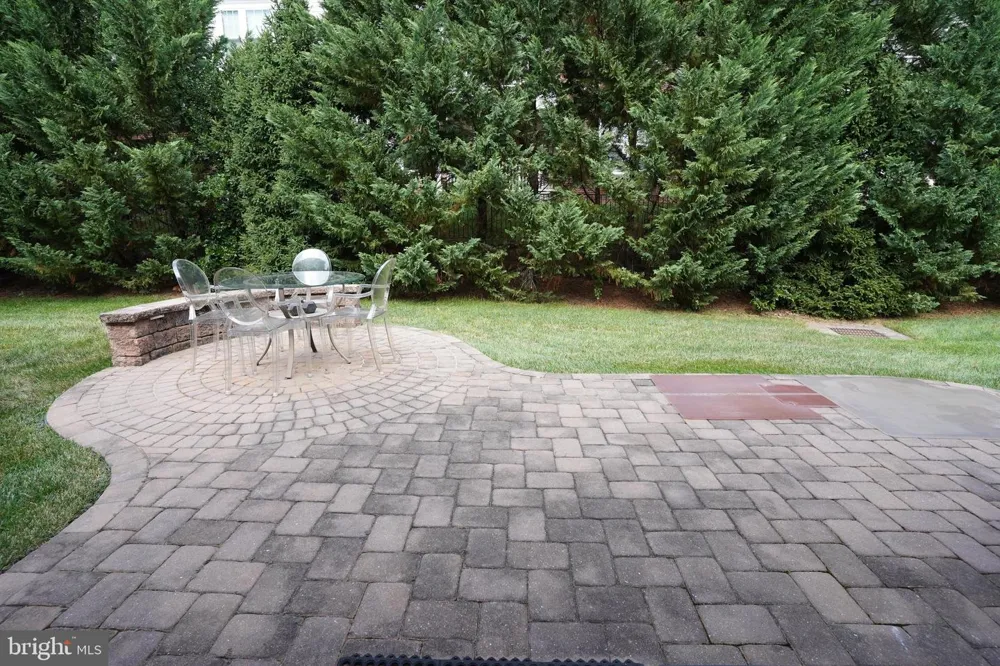 20779 CRESCENT POINTE PLACE Ashburn, VA 20147