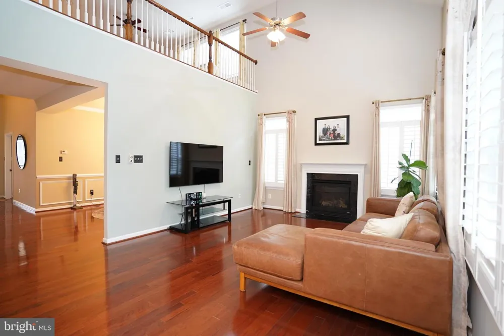 20779 CRESCENT POINTE PLACE Ashburn, VA 20147