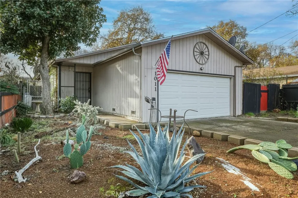 1011 2nd Lakeport, CA 95453