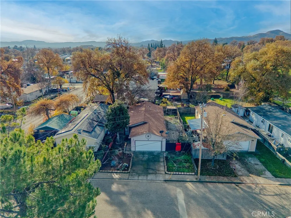 1011 2nd Lakeport, CA 95453