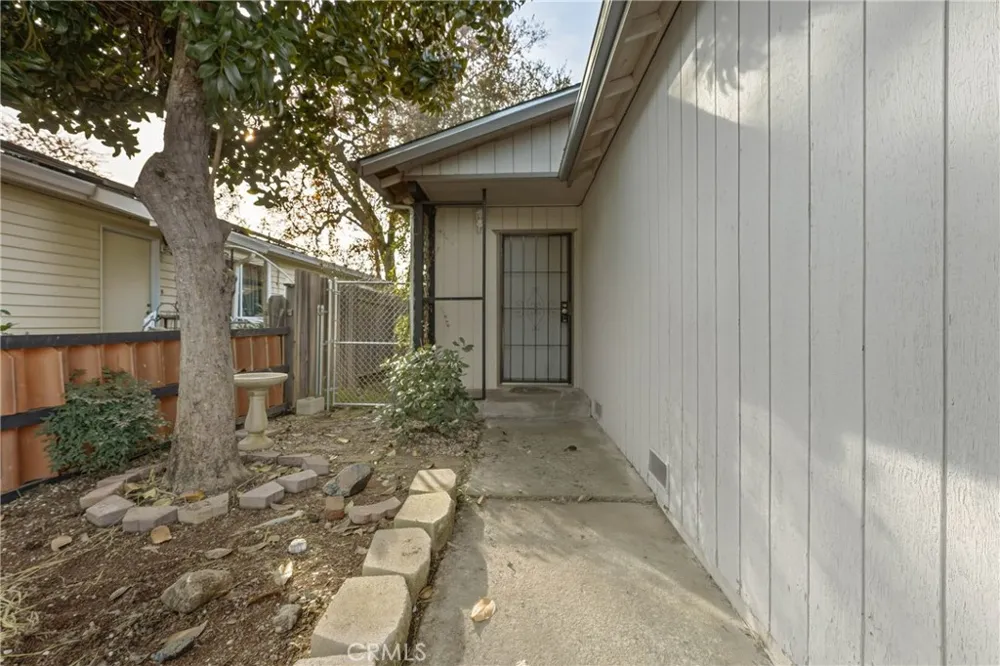 1011 2nd Lakeport, CA 95453