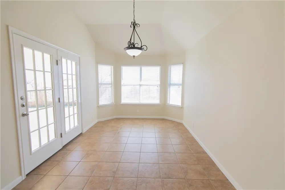 20201 Mustang Island Circle Pflugerville, TX 78660