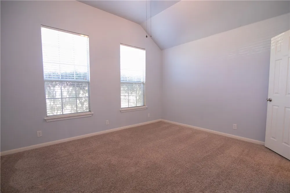 20201 Mustang Island Circle Pflugerville, TX 78660