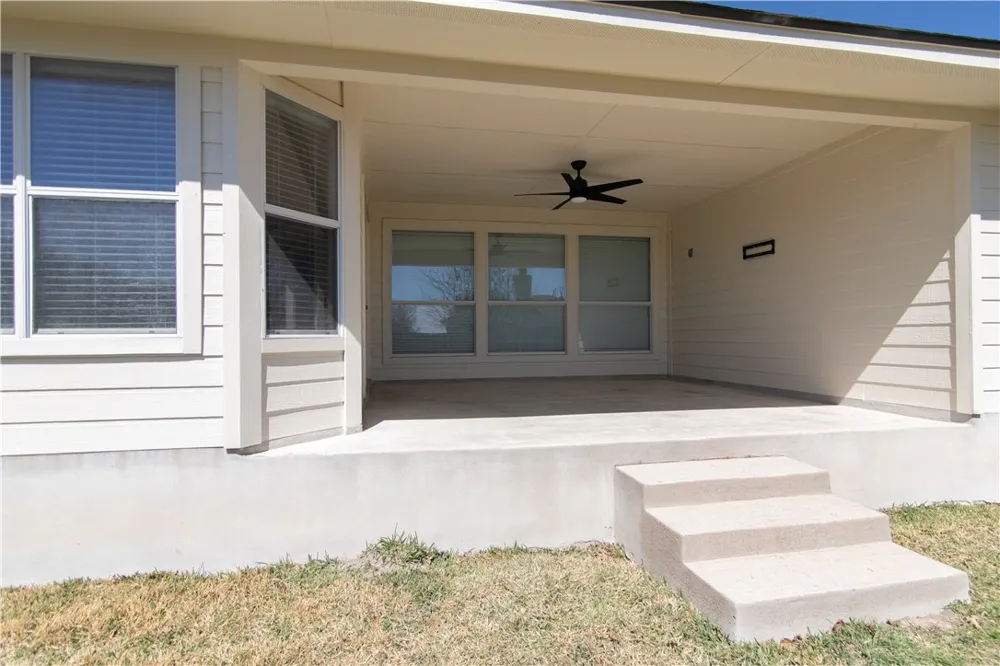 20201 Mustang Island Circle Pflugerville, TX 78660