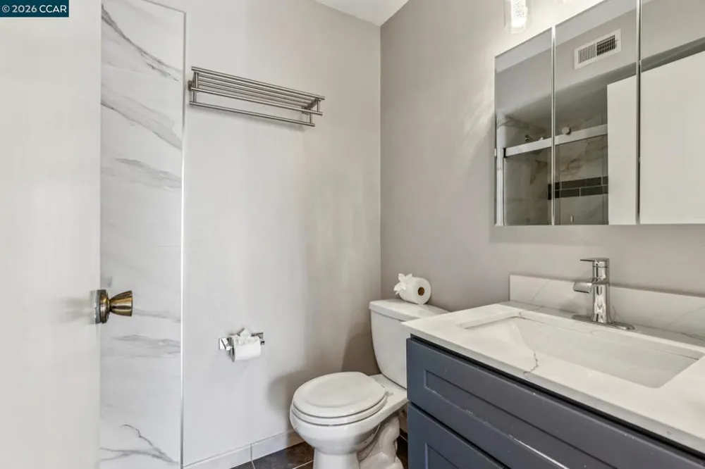 2035 Sierra Rd #4 Concord, CA 94518