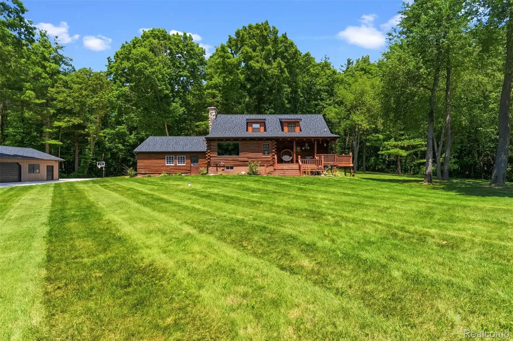 3656 Stanley Road Oregon Township, MI 48421