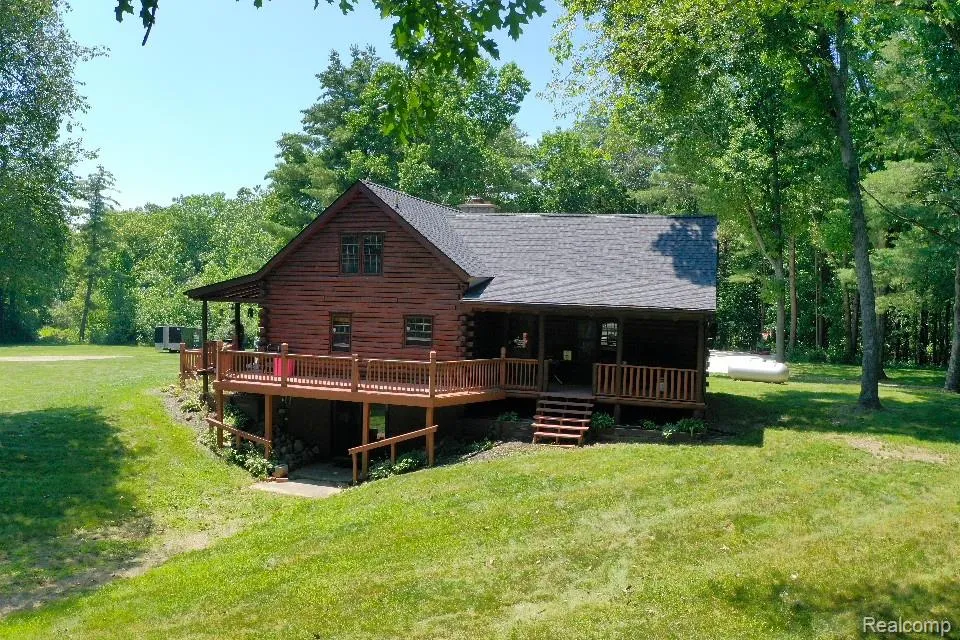 3656 Stanley Road Oregon Township, MI 48421