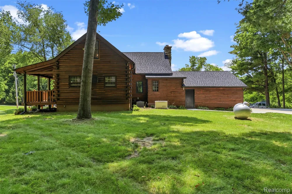 3656 Stanley Road Oregon Township, MI 48421