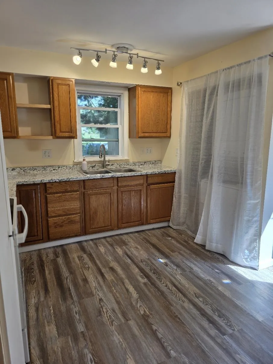 8937 Valley Road, Nw Clearwater Township, MI 49646