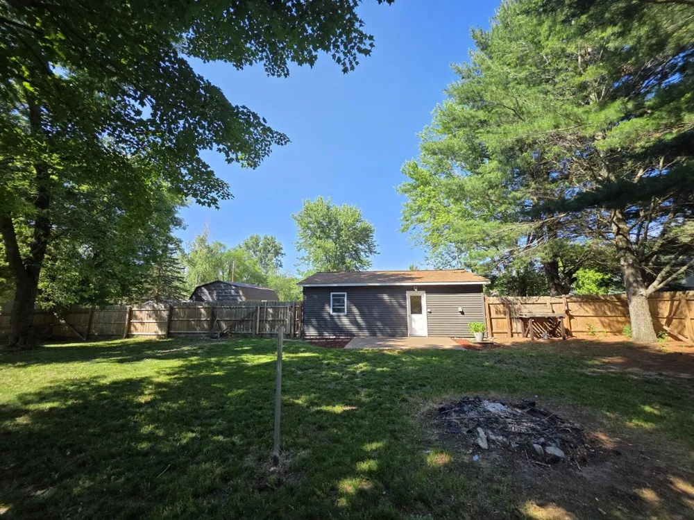 8937 Valley Road, Nw Clearwater Township, MI 49646