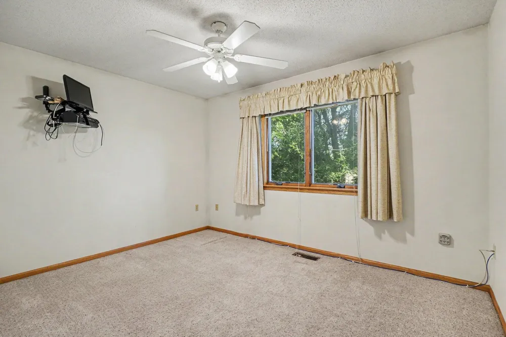 935 S Crawford Road Union Charter Township, MI 48858