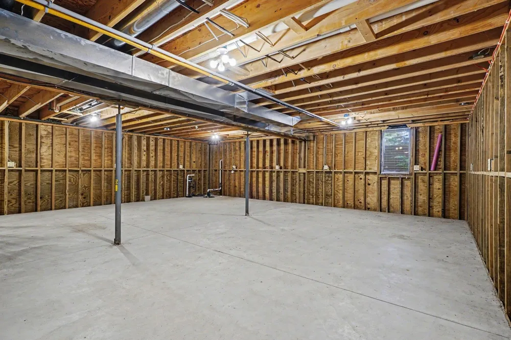 935 S Crawford Road Union Charter Township, MI 48858