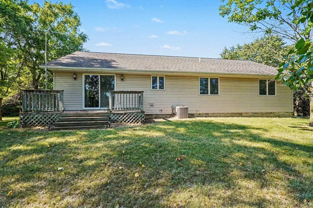 935 S Crawford Road Union Charter Township, MI 48858