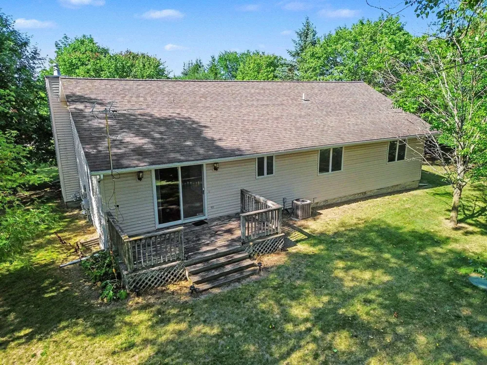 935 S Crawford Road Union Charter Township, MI 48858