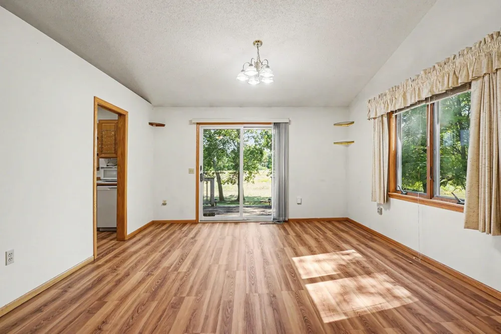 935 S Crawford Road Union Charter Township, MI 48858