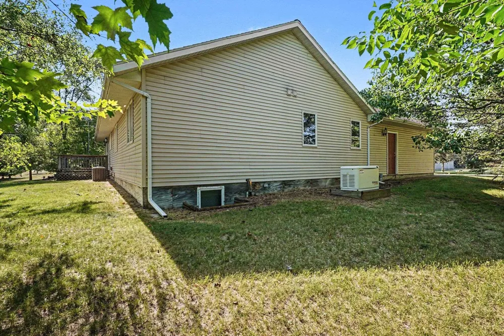 935 S Crawford Road Union Charter Township, MI 48858