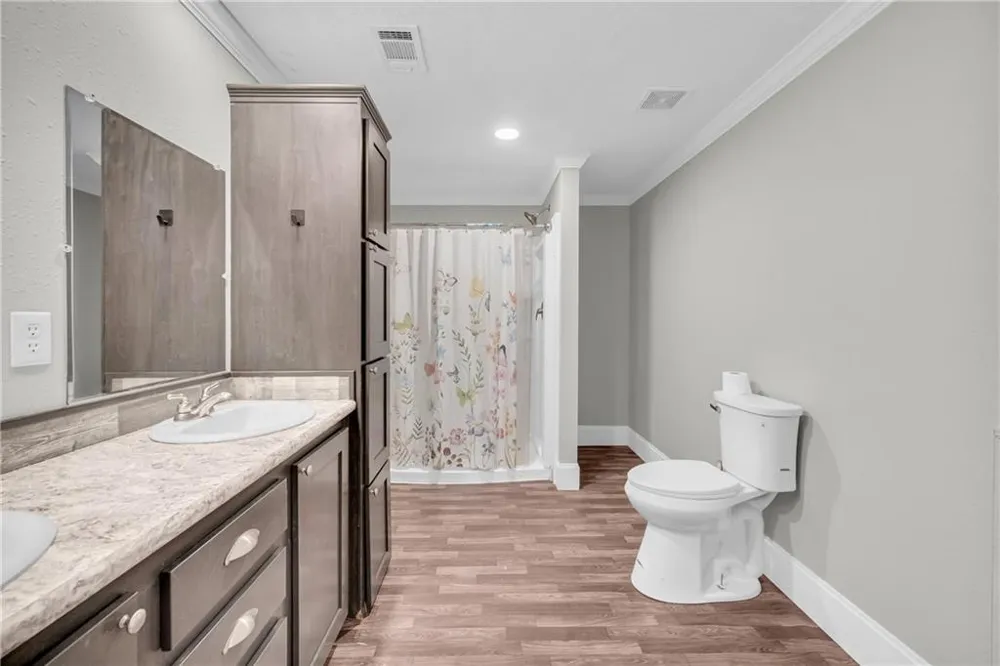 81 Jarrett Lane Gillsville, GA 30543