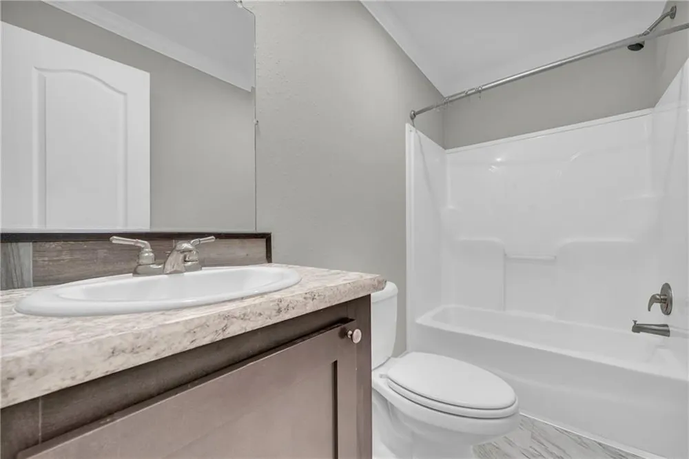 81 Jarrett Lane Gillsville, GA 30543