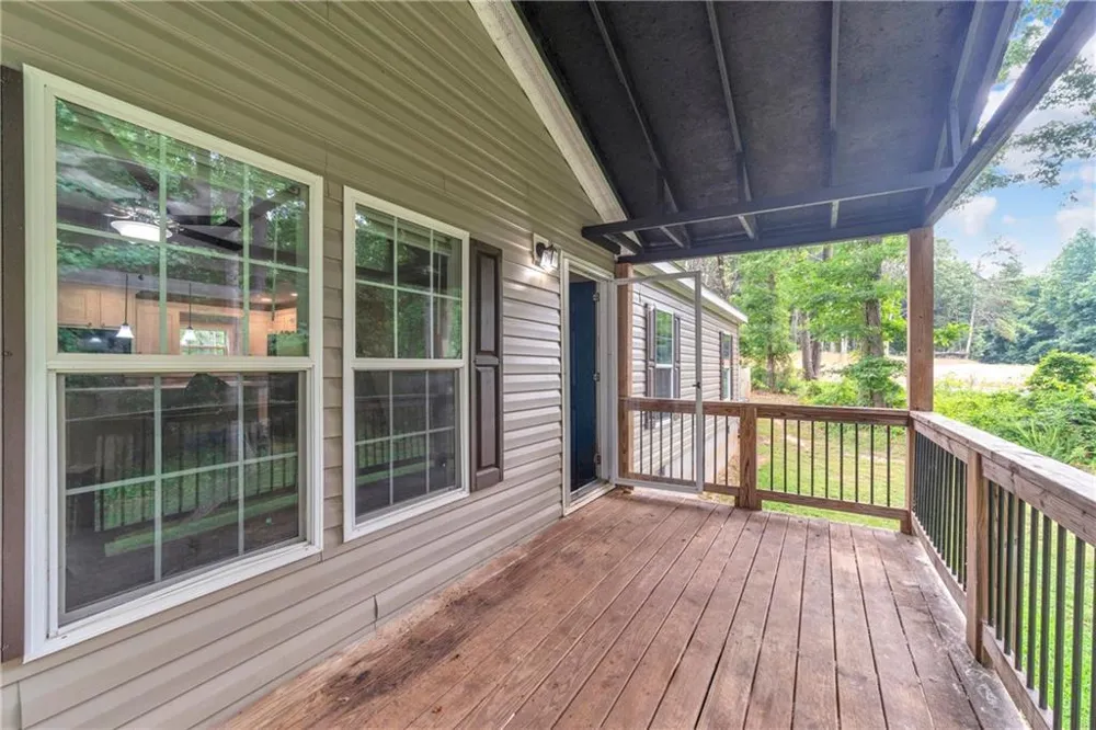 81 Jarrett Lane Gillsville, GA 30543