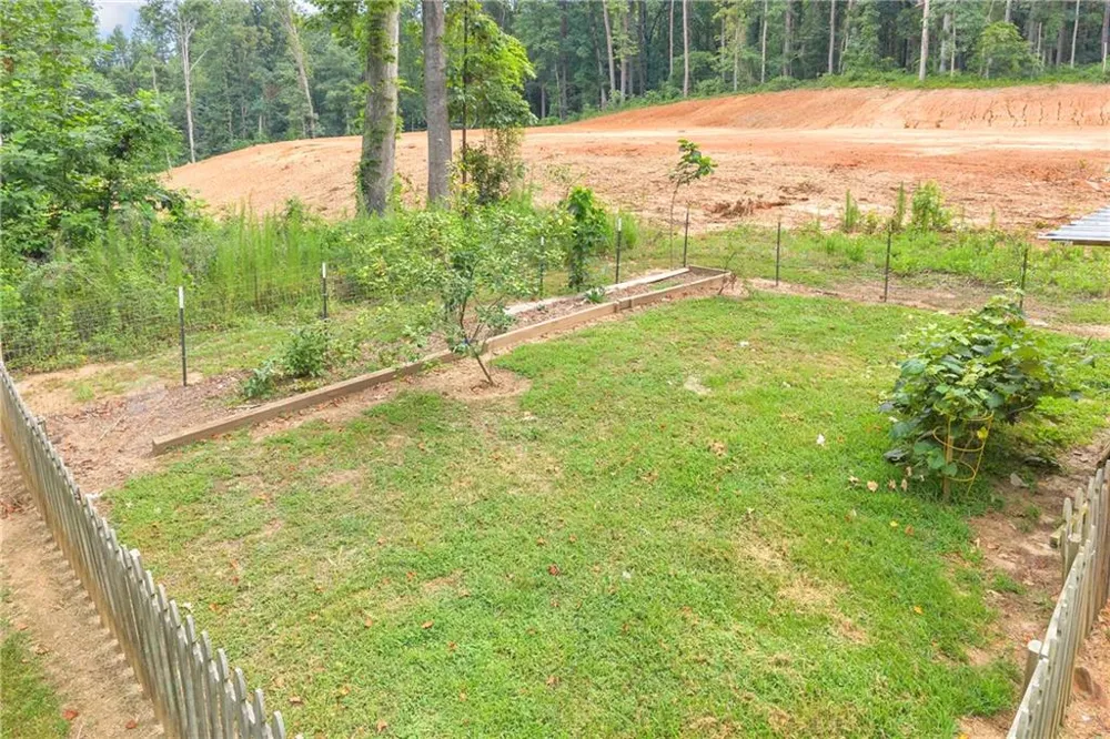81 Jarrett Lane Gillsville, GA 30543