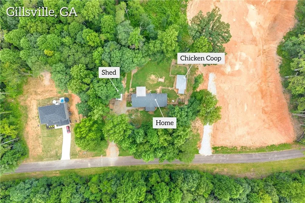 81 Jarrett Lane Gillsville, GA 30543