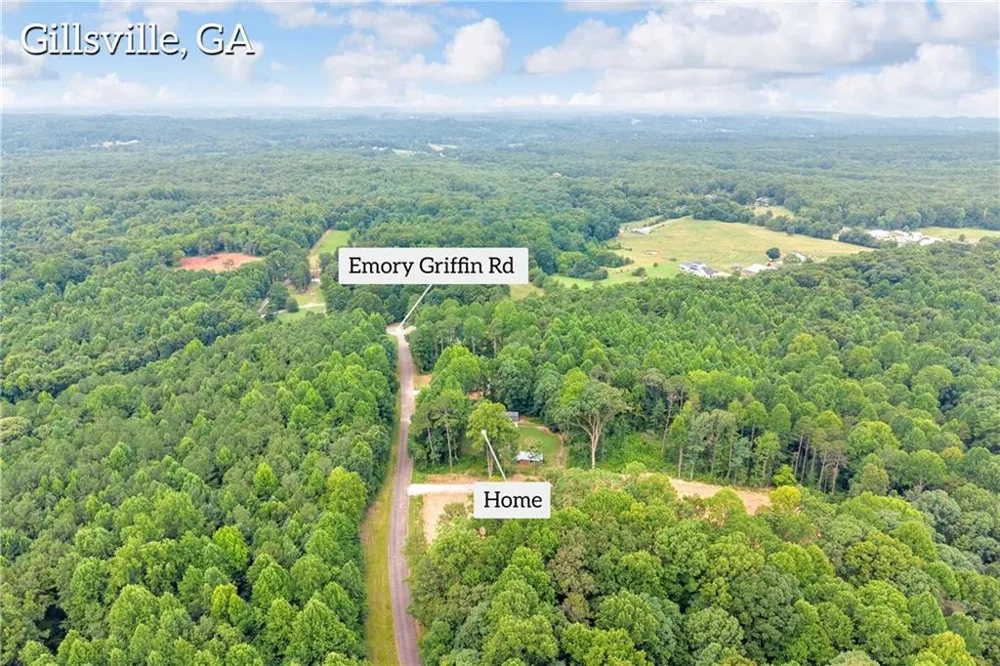 81 Jarrett Lane Gillsville, GA 30543