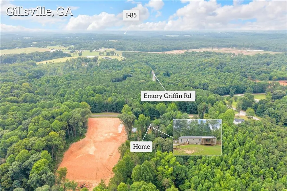 81 Jarrett Lane Gillsville, GA 30543