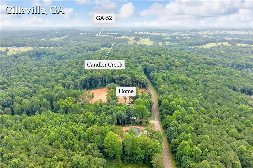 81 Jarrett Lane Gillsville, GA 30543