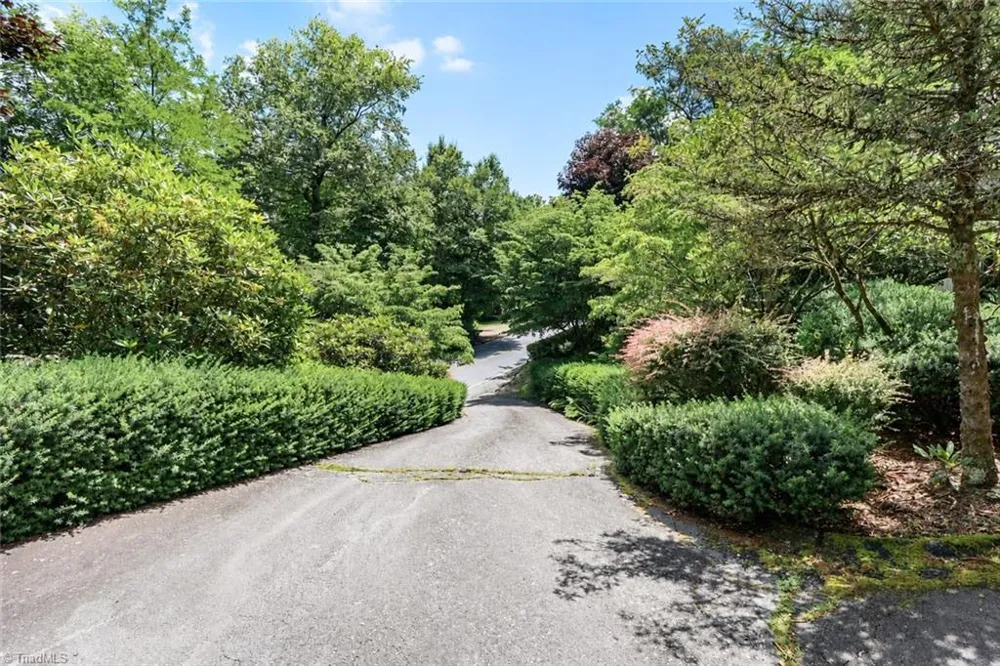 315 Green Hill Woods Blowing Rock, NC 28605