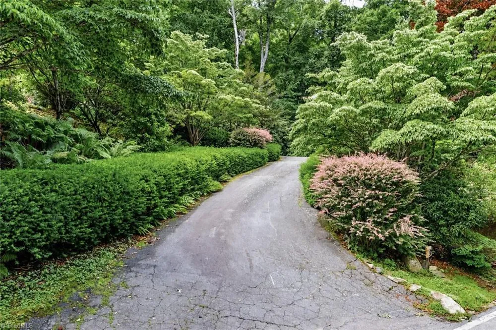 315 Green Hill Woods Blowing Rock, NC 28605