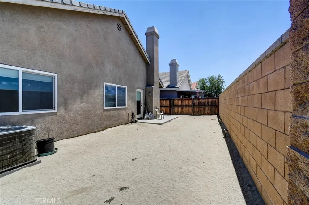 772 Saint Alban Road San Jacinto, CA 92583