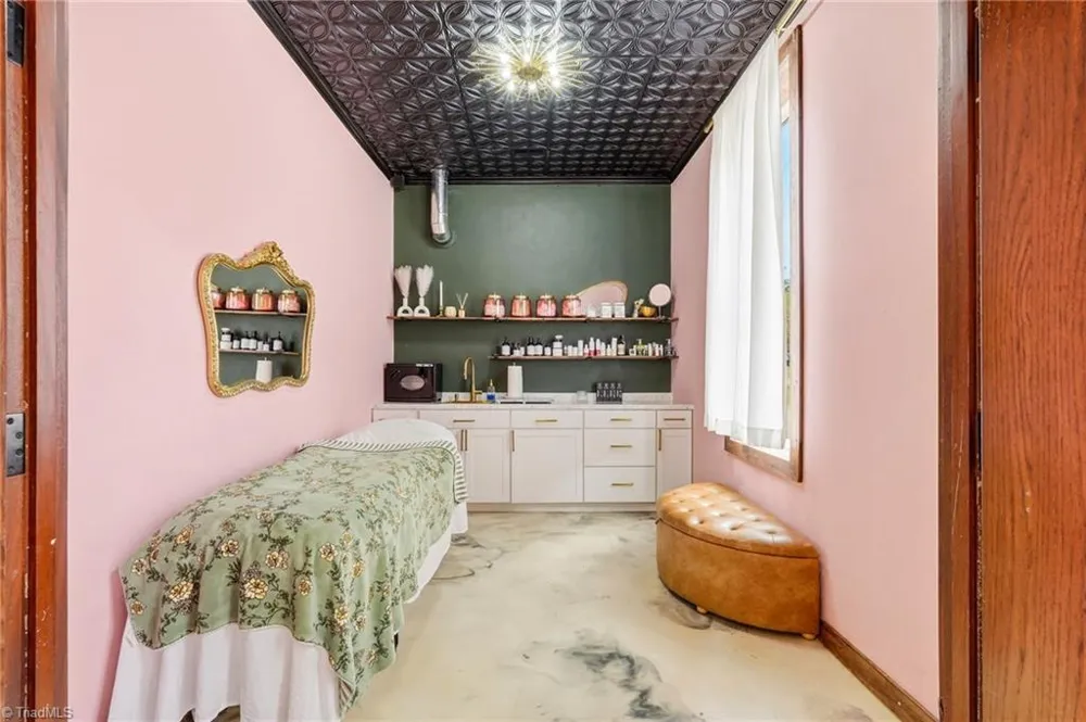 106 Main Street Salisbury, NC 28144
